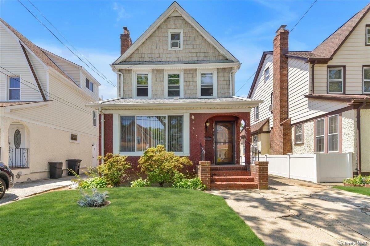 Property Photo:  104-32 204th Street  NY 11412 