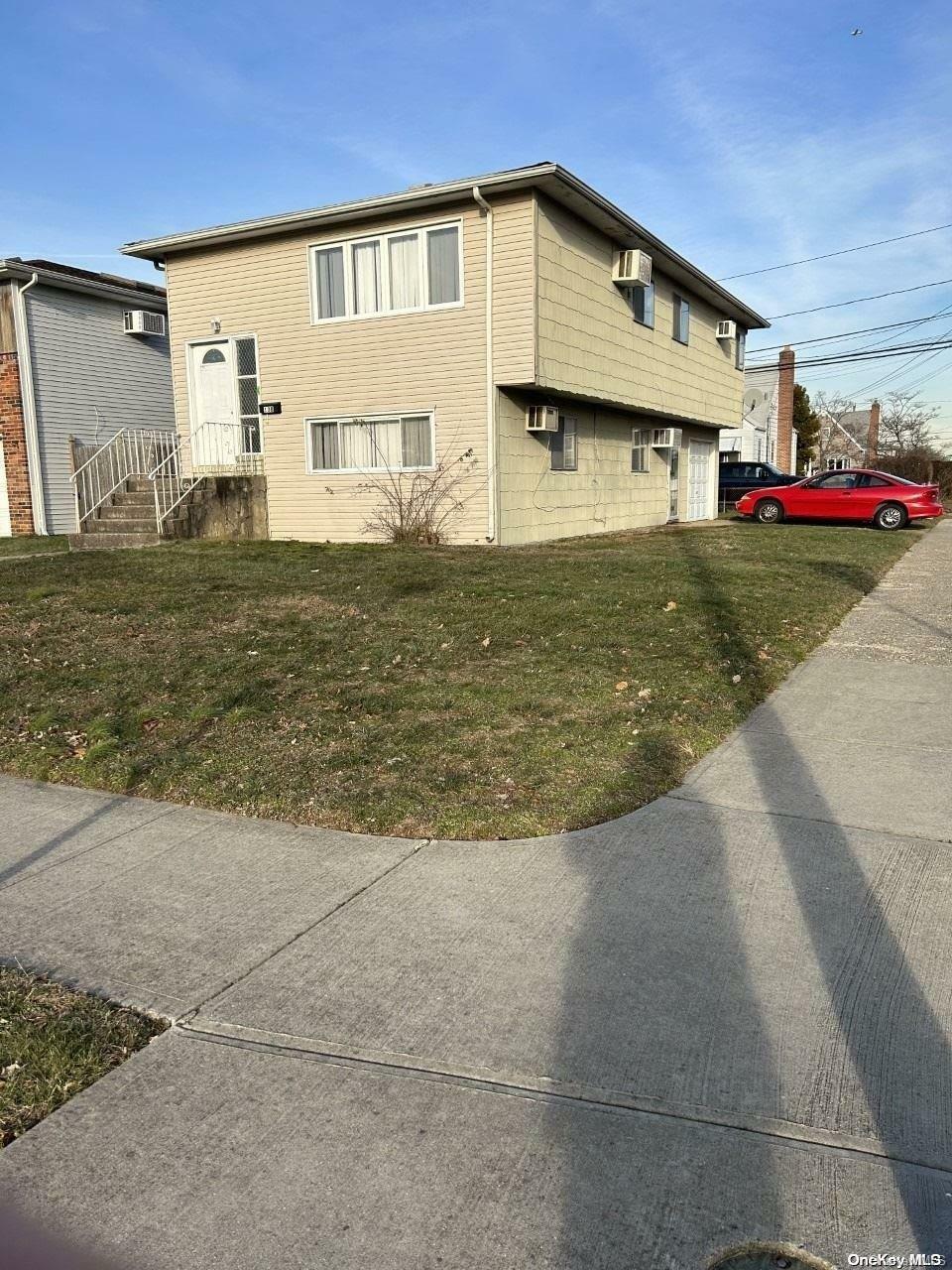Property Photo:  138 Deauville Parkway  NY 11757 