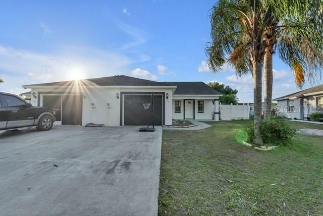 Property Photo:  330 Sherborne Lane  FL 34758 