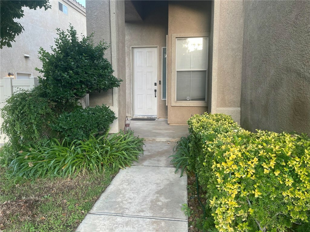 Property Photo:  1045 La Marillo Circle  CA 92879 