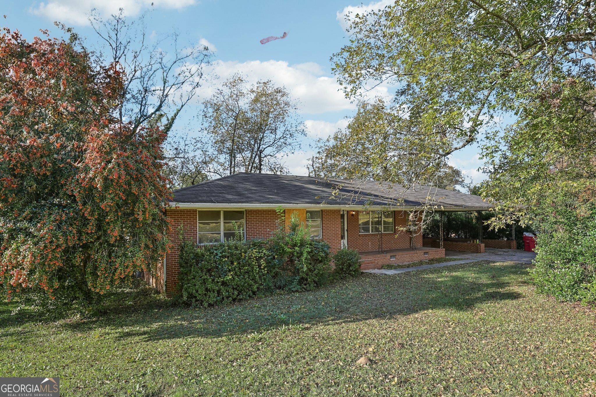 Property Photo:  3511 Bloomfield Drive  GA 31206 