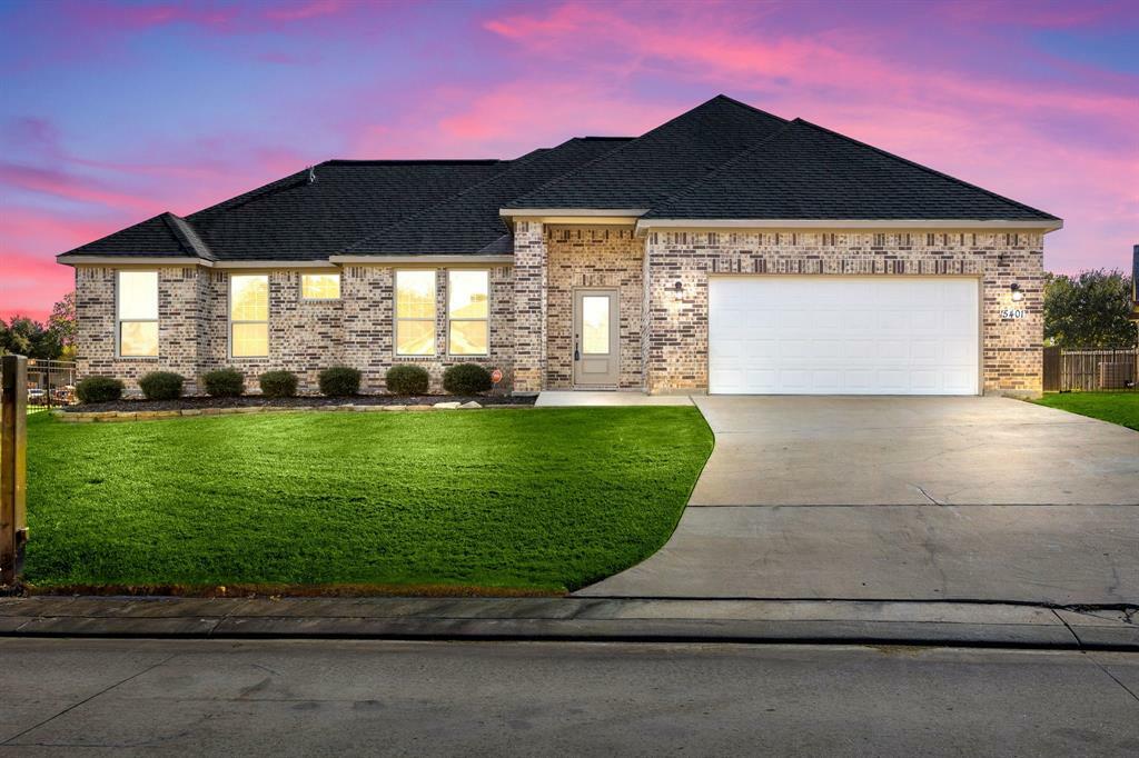 Property Photo:  5401 Zephyr Lane  TX 77318 