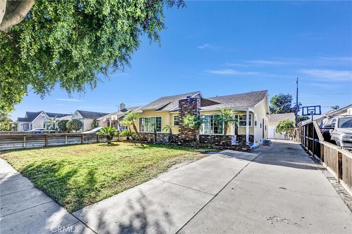 Property Photo:  9727 Hildreth Avenue  CA 90280 