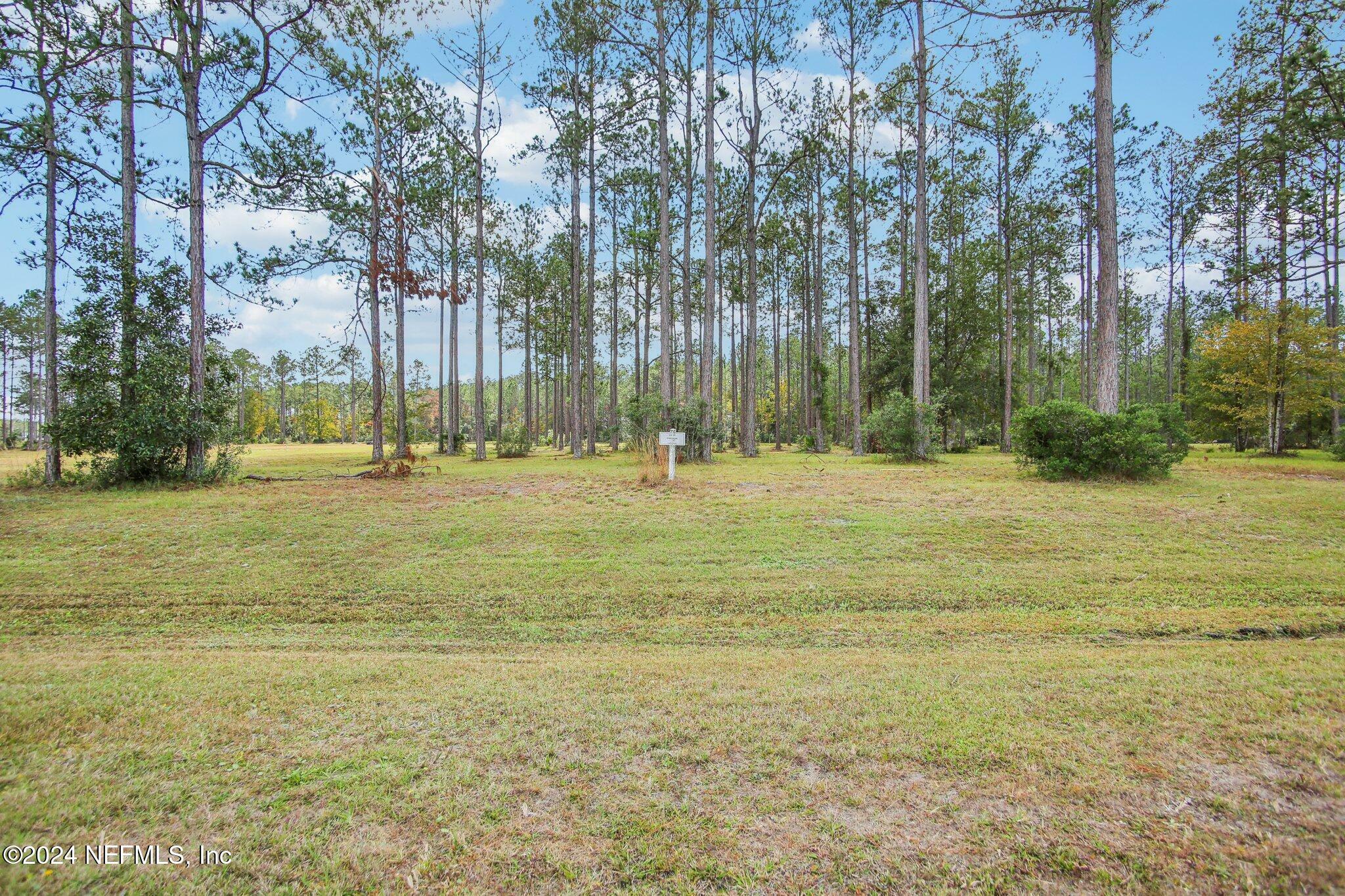 Property Photo:  10118 Kings Crossing Drive  FL 32219 