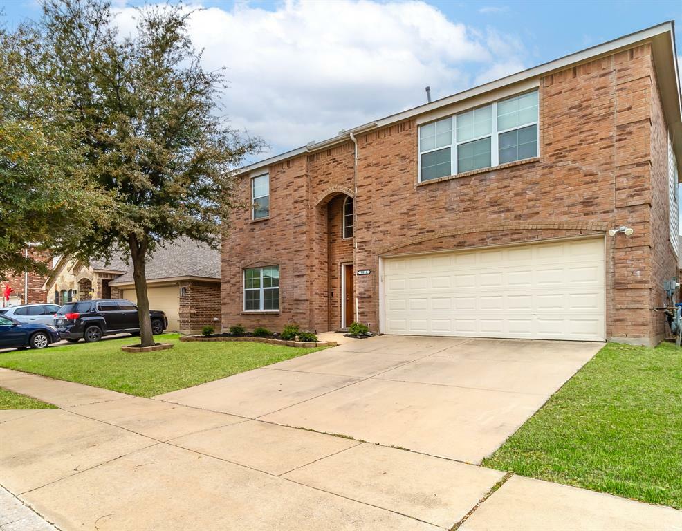 Property Photo:  5016 Wild Oats Drive  TX 76179 