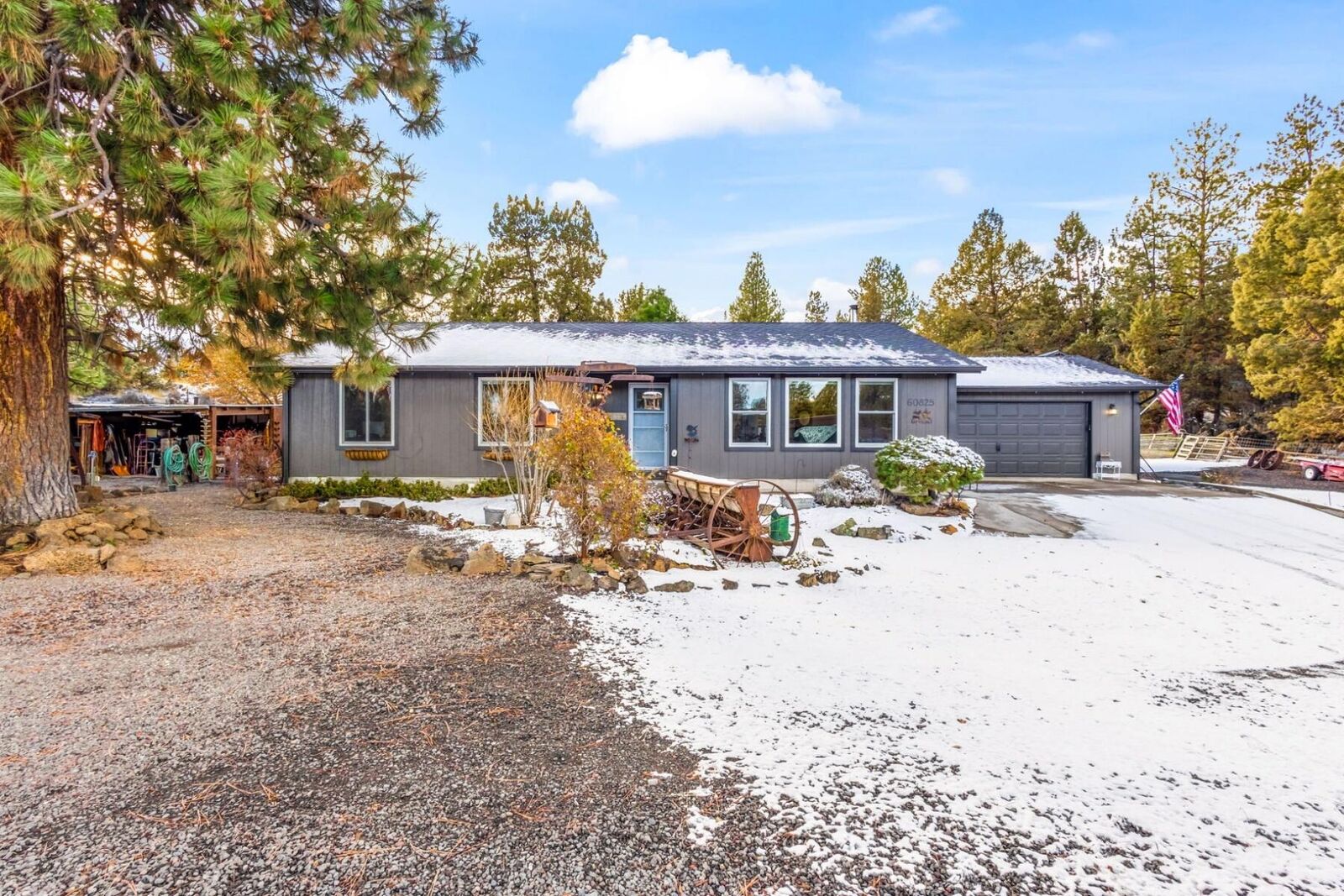 Property Photo: 60825 Raintree Drive OR 97702