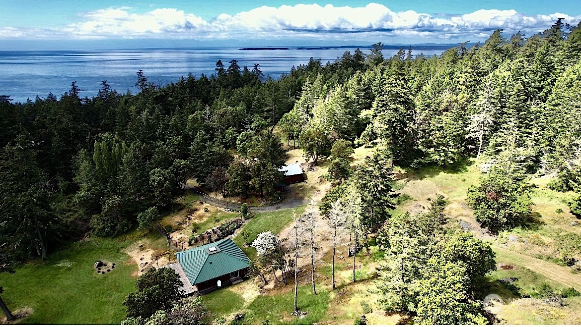 Property Photo: 165 Curley Way WA 98250