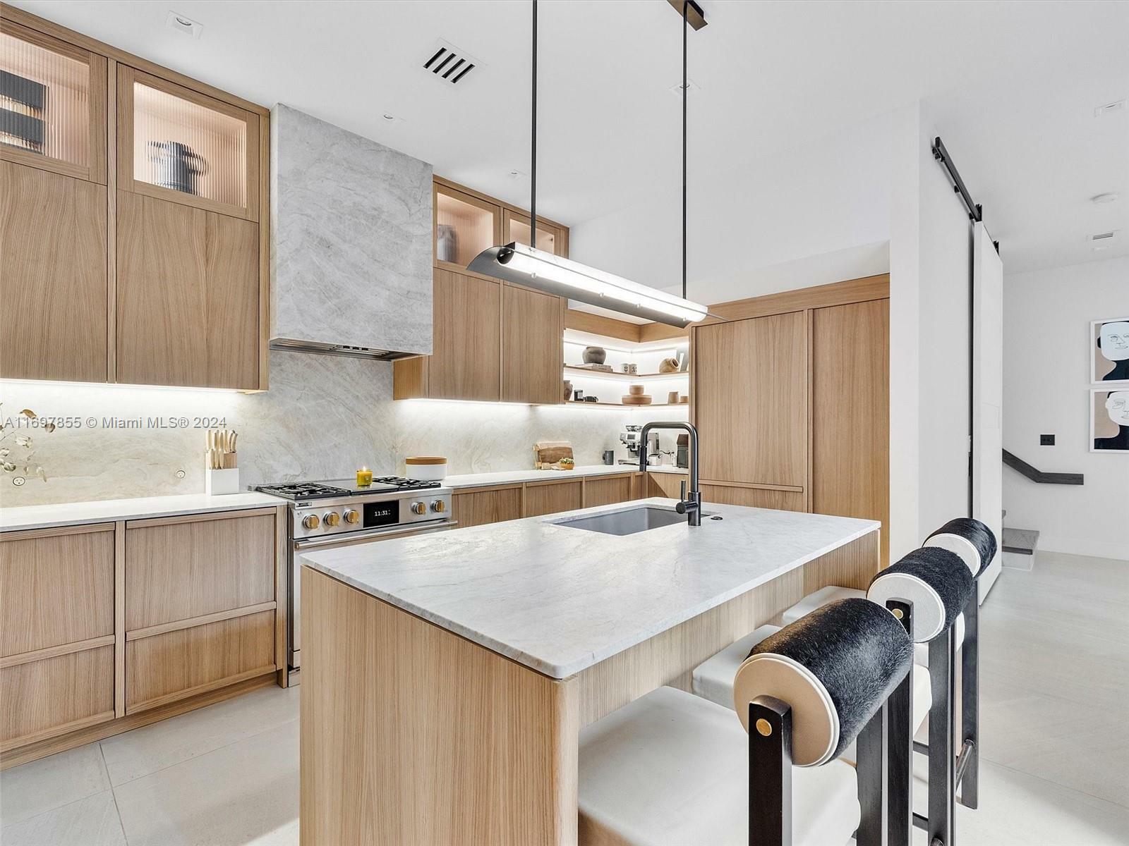 Property Photo: 215 Zoe Way 215 FL 33141