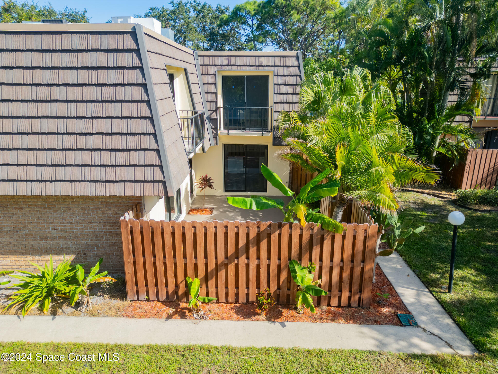 Property Photo:  3317 Vista Oaks Circle NE  FL 32905 