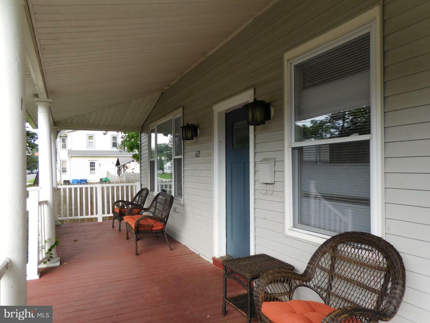 Property Photo:  623 Third St  NJ 08075 