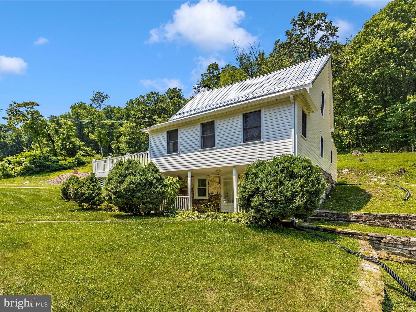 Property Photo:  6824 Mountain Church Road  MD 21769 