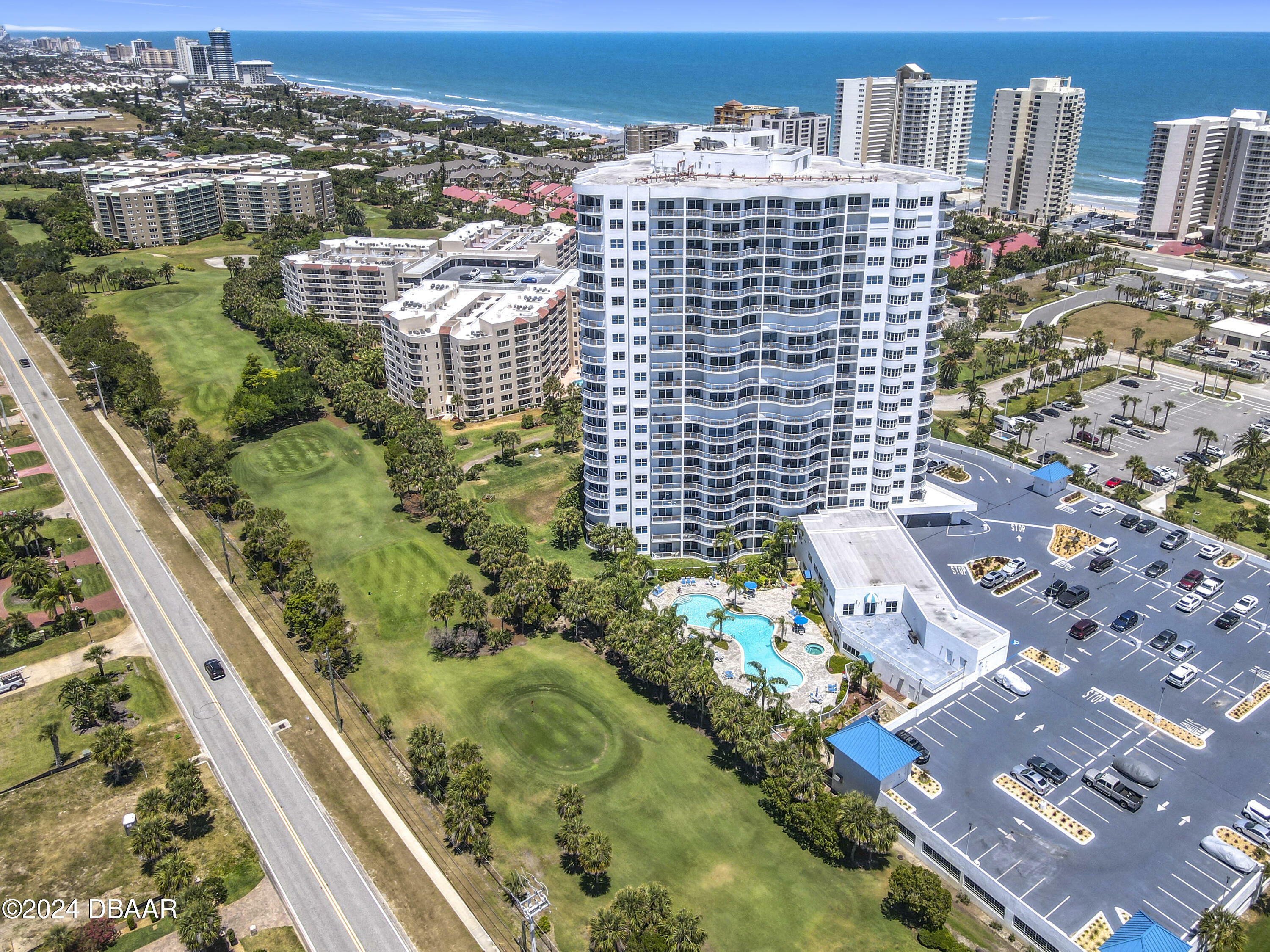 Property Photo: 2 Oceans West Boulevard FL 32118