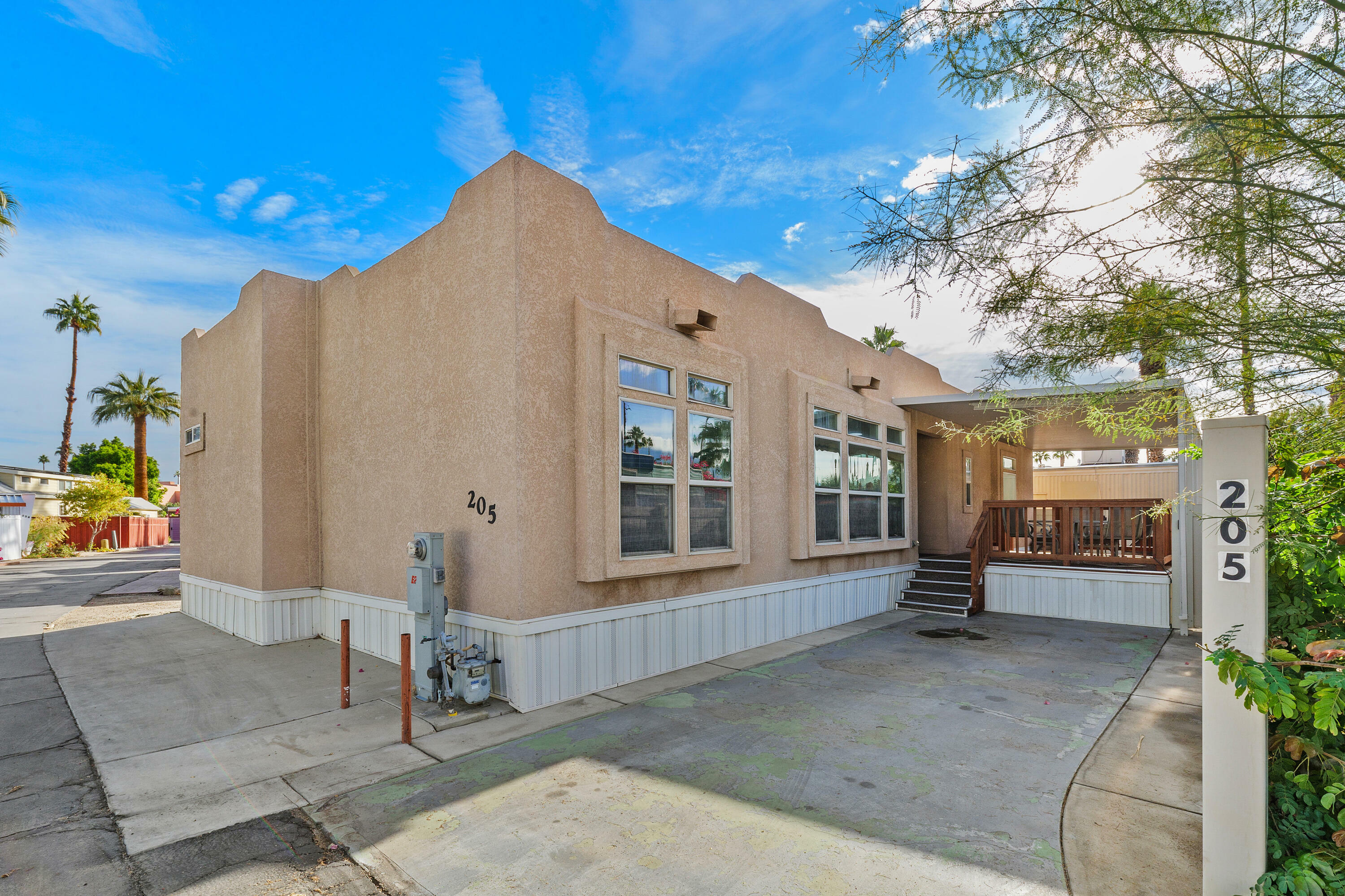 Property Photo: 205 Cherokee Street CA 92264