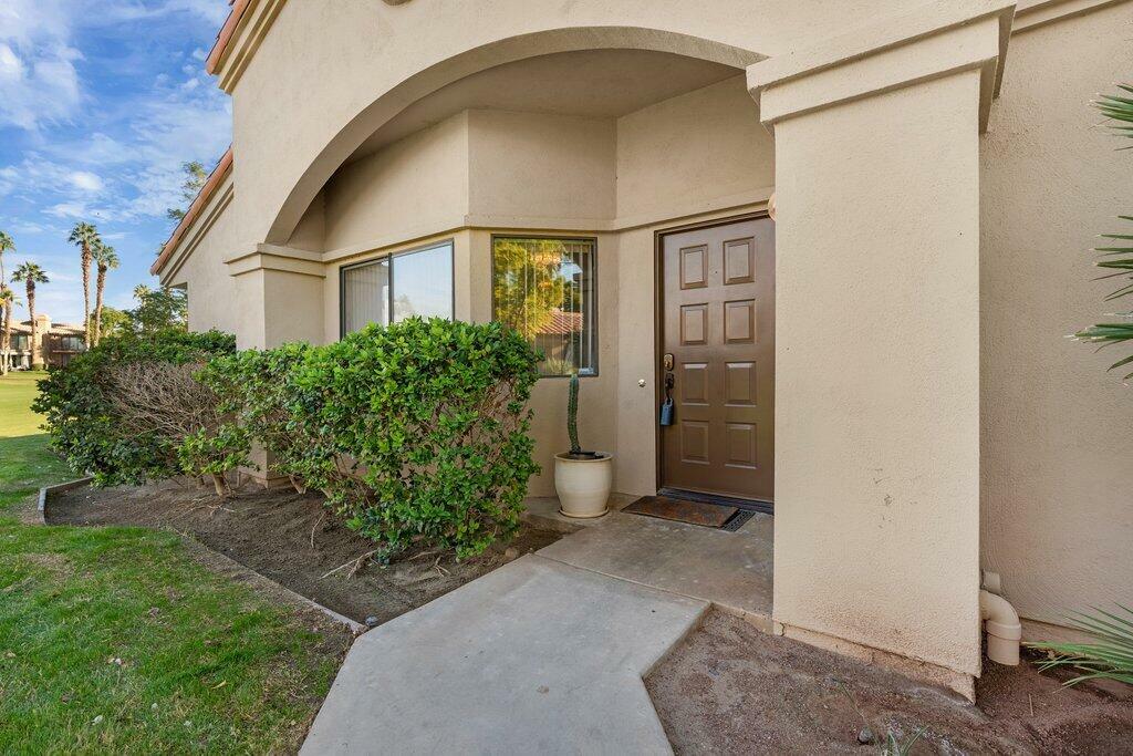 Property Photo:  38306 Gazania Circle  CA 92211 