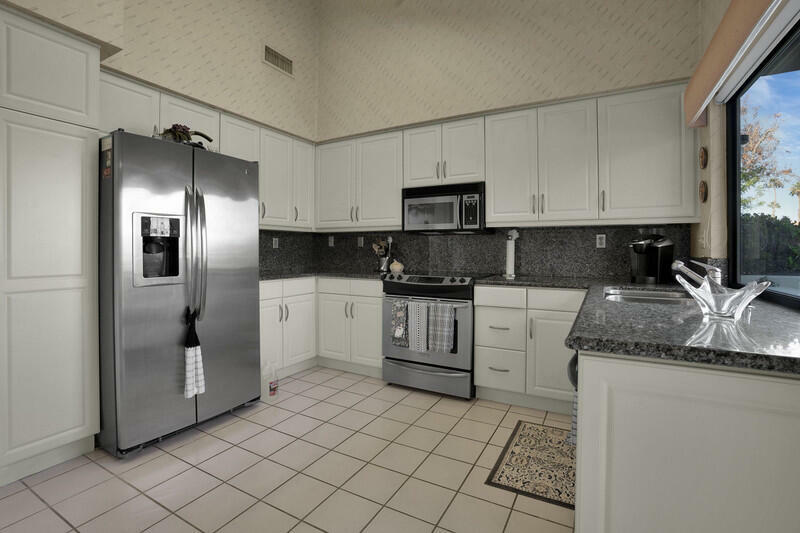 Property Photo:  38306 Gazania Circle  CA 92211 