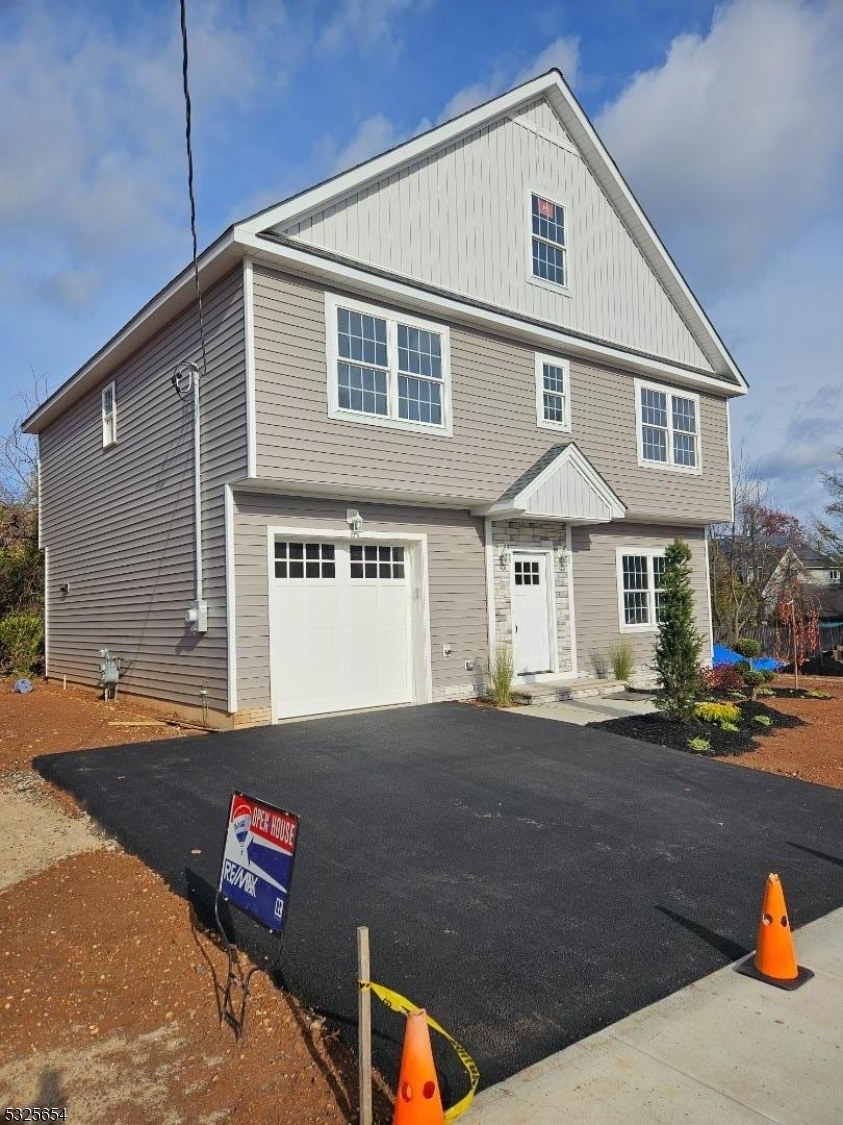 Property Photo:  355 Cobb Way  NJ 07001 