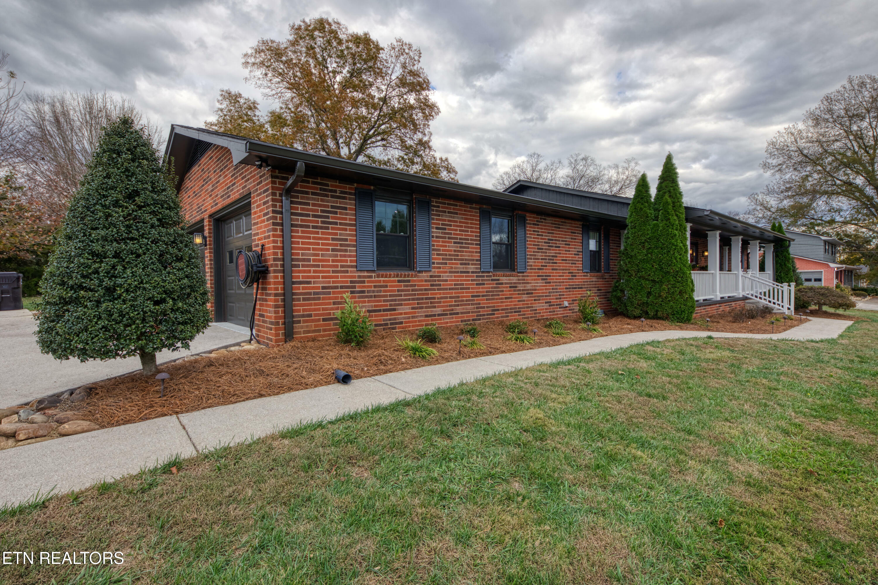 Property Photo:  5936 Clearbrook Drive  TN 37918 