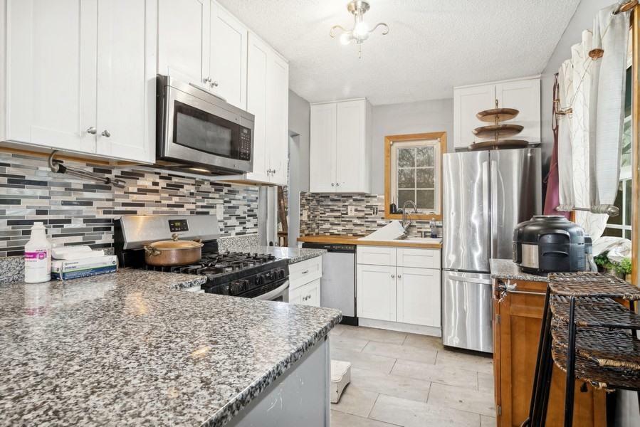 Property Photo:  3338 Upton Avenue N  MN 55412 