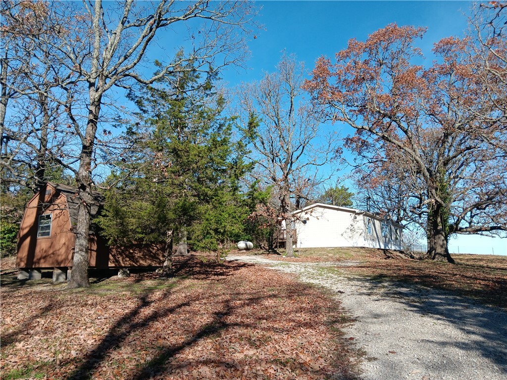 Property Photo:  1987 County Road 607  AR 72638 