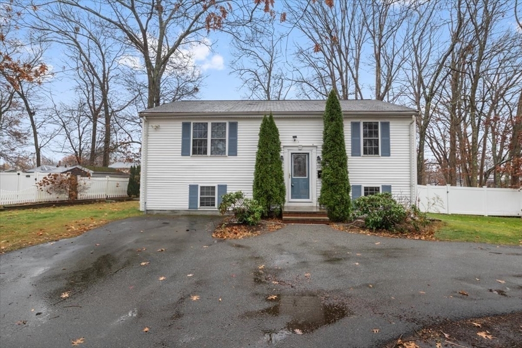 Property Photo: 122 Lazel Street MA 02382
