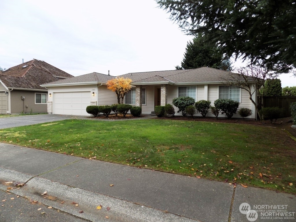 Property Photo:  21421 SE 277th Street  WA 98038 