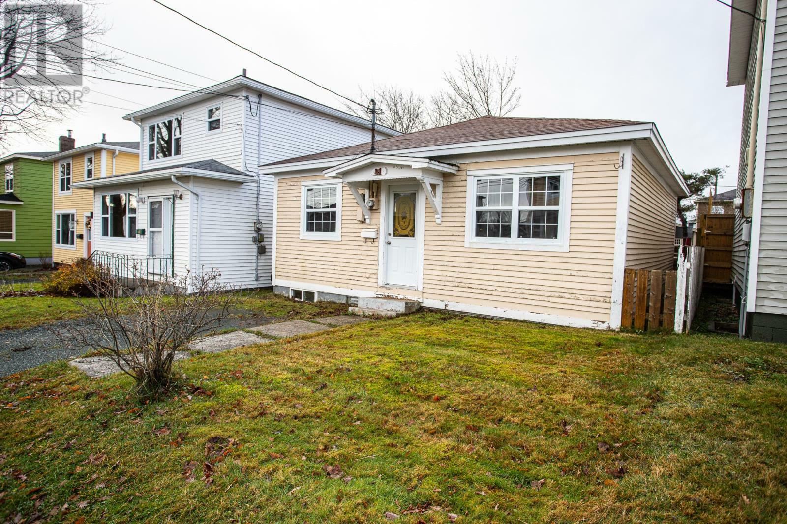 41 Morris Avenue  St. John'S NL A1C 5E6 photo