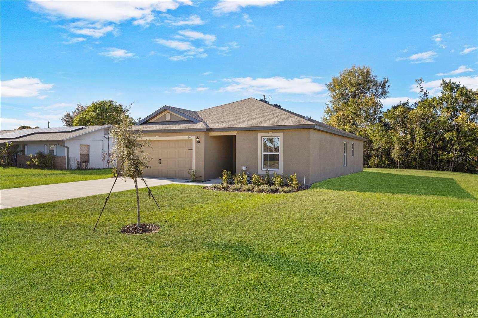 Property Photo:  940 Clayton Drive  FL 32725 