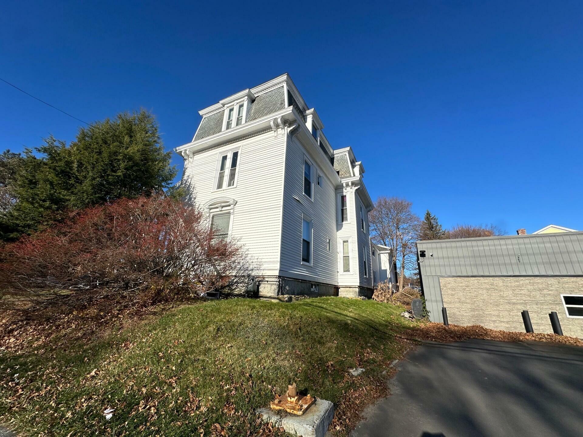 Property Photo: 224 State Street ME 04401
