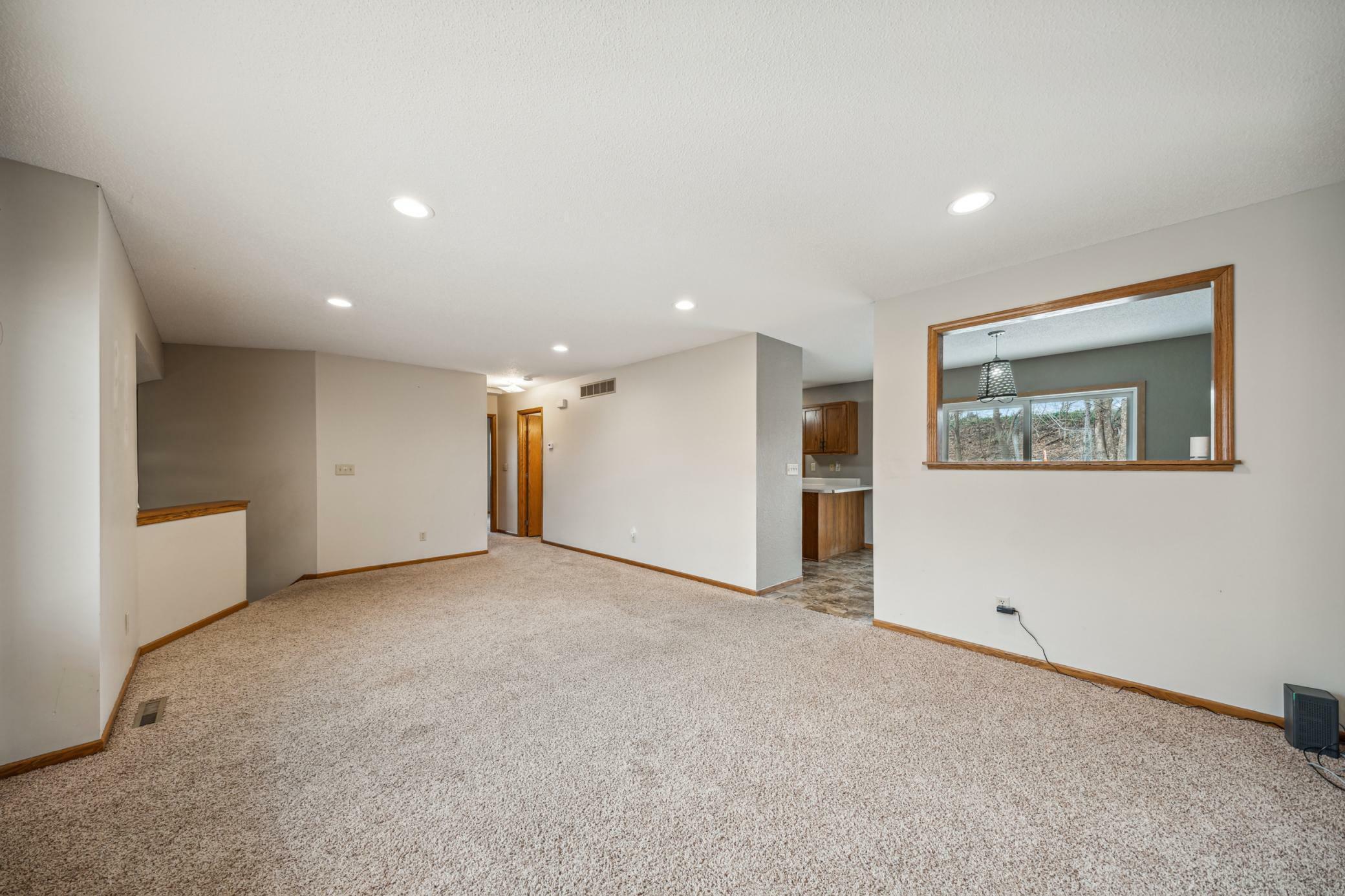 Property Photo:  312 Elm Court Drive  MN 55027 