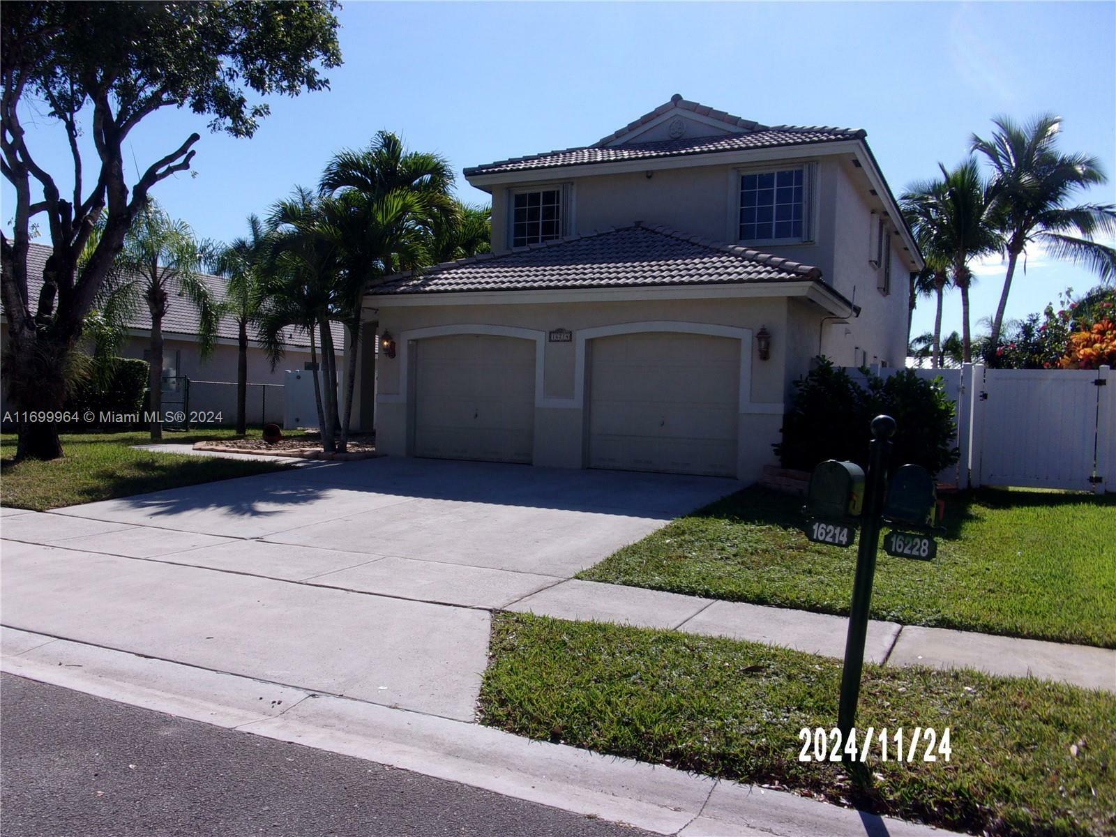 Property Photo:  16214 SW 2nd Dr 16214  FL 33027 