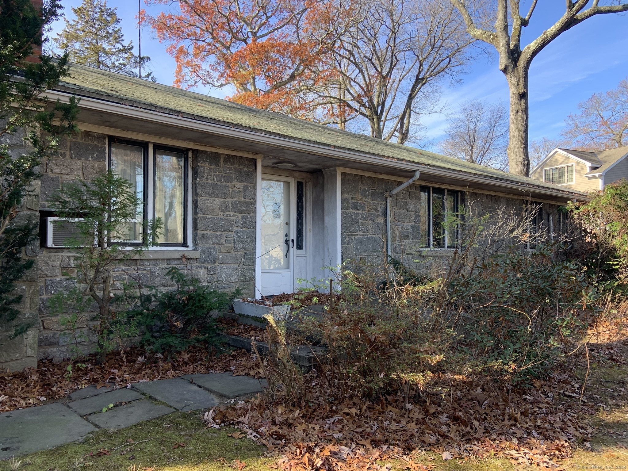 Property Photo:  75 Pumpkin Ground Road  CT 06614 