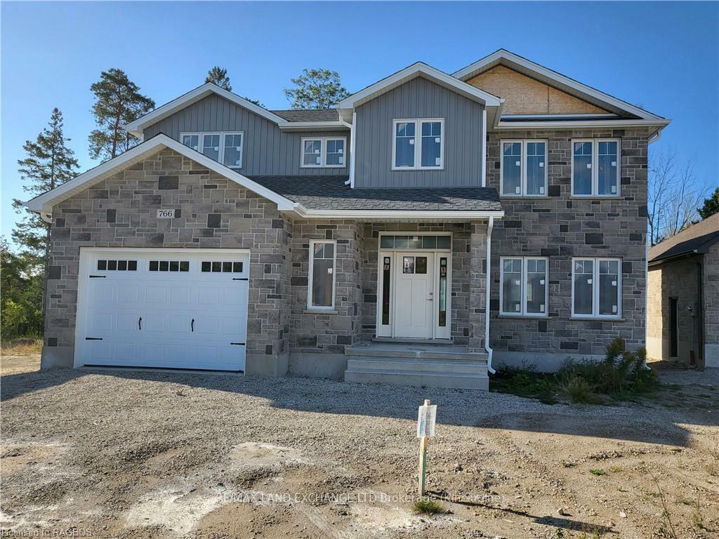 Property Photo:  766 Campbell Avenue  ON N2Z 1W1 