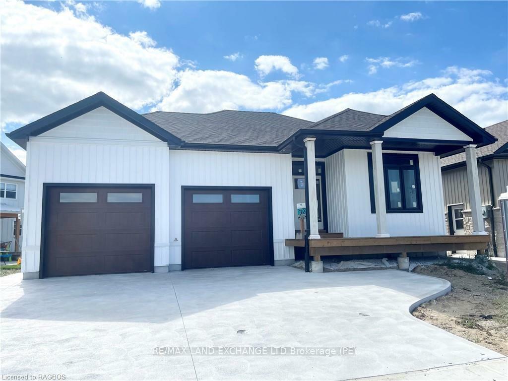 Property Photo: 151 Westlinks Drive ON N0H 2C3