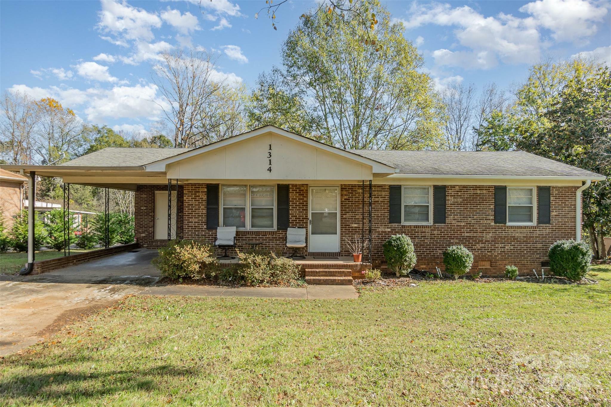 Property Photo:  1314 Frederick Street  NC 28150 