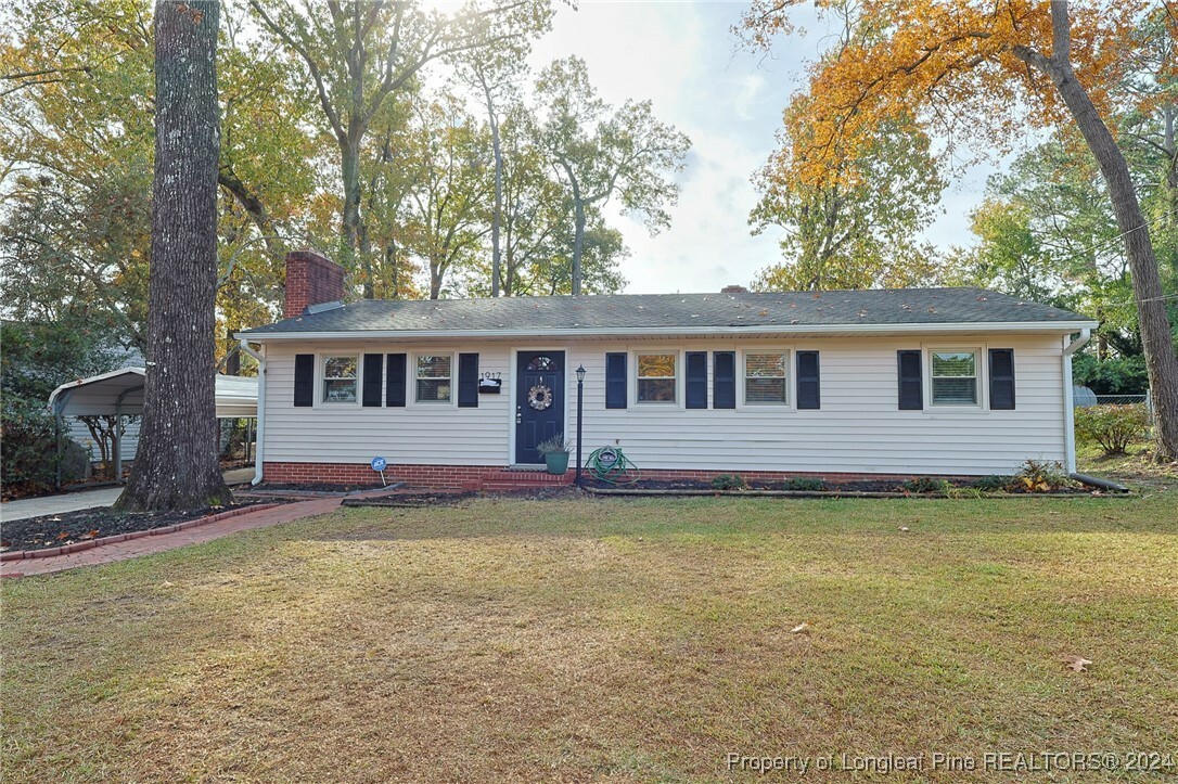 Property Photo:  1917 Cherokee Drive  NC 28303 