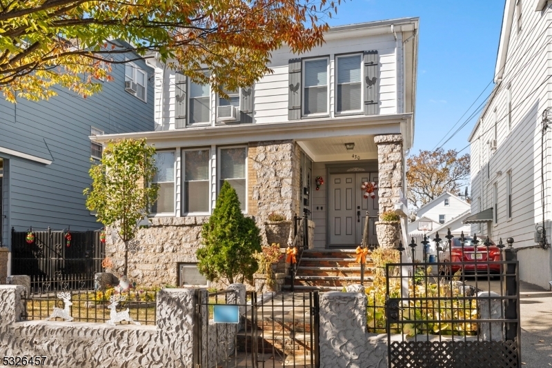 Property Photo: 430 N 7th St NJ 07107