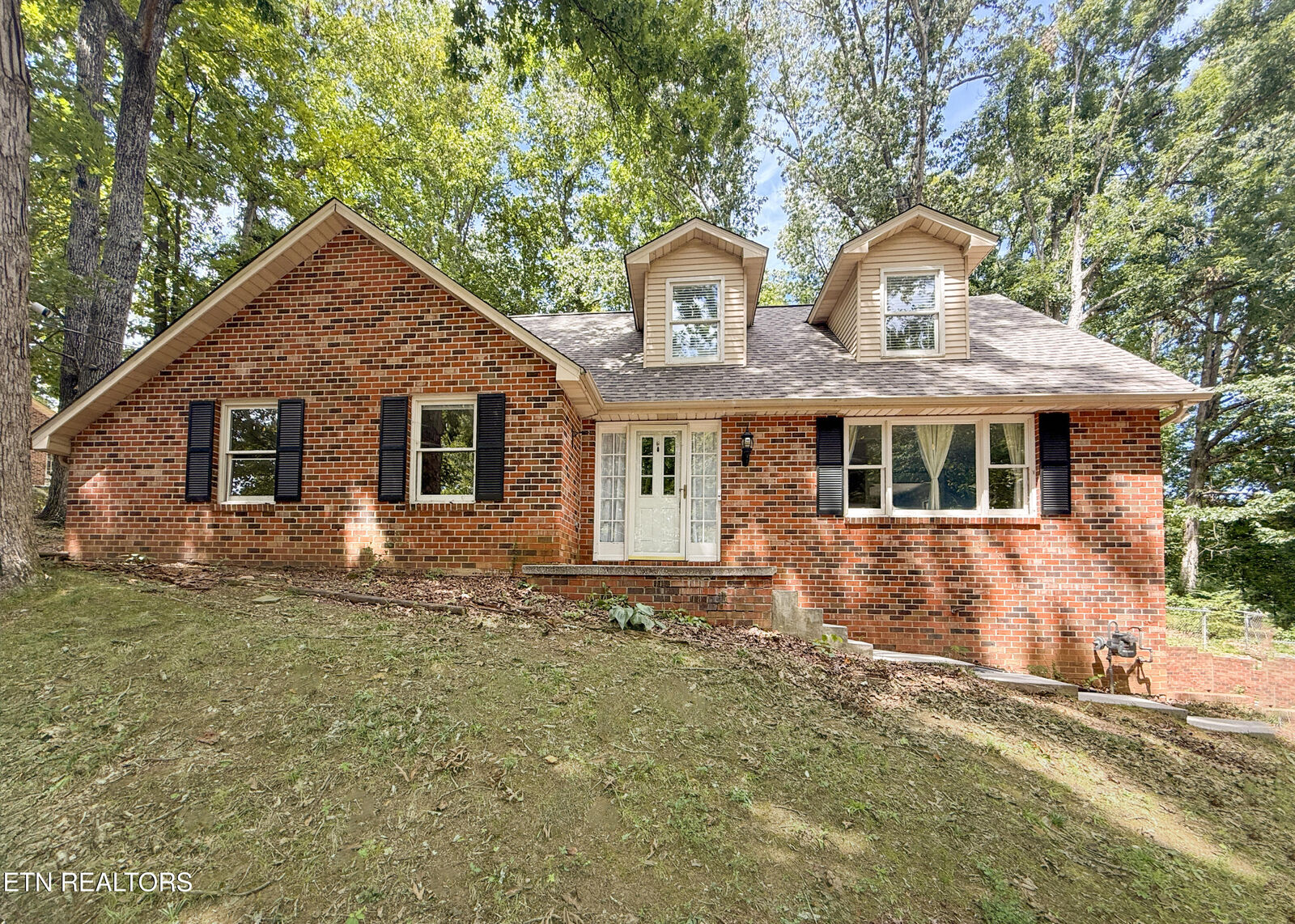 Property Photo: 8027 Camberley Drive TN 37849