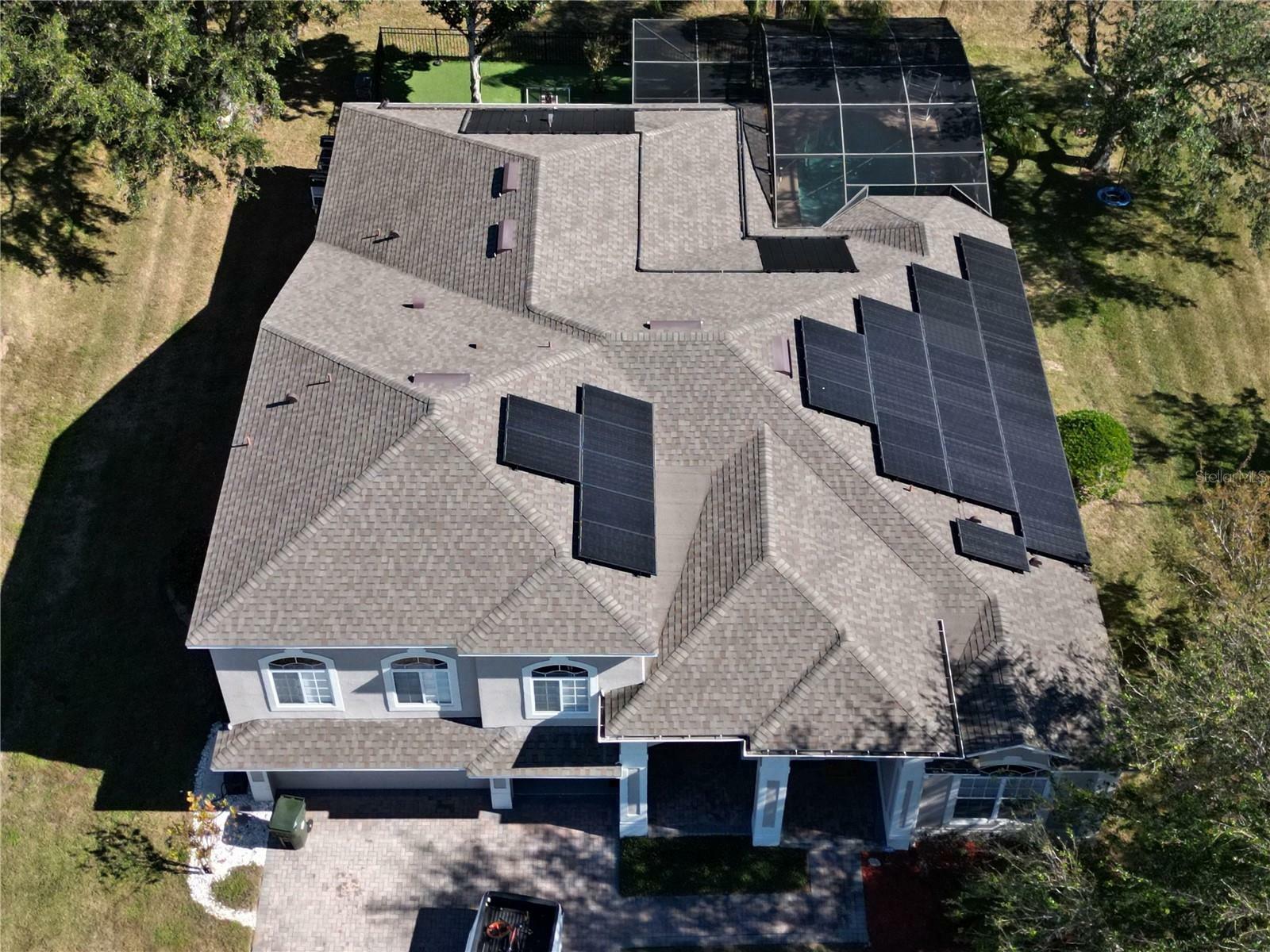 Property Photo: 1148 Calloway Cir FL 34711