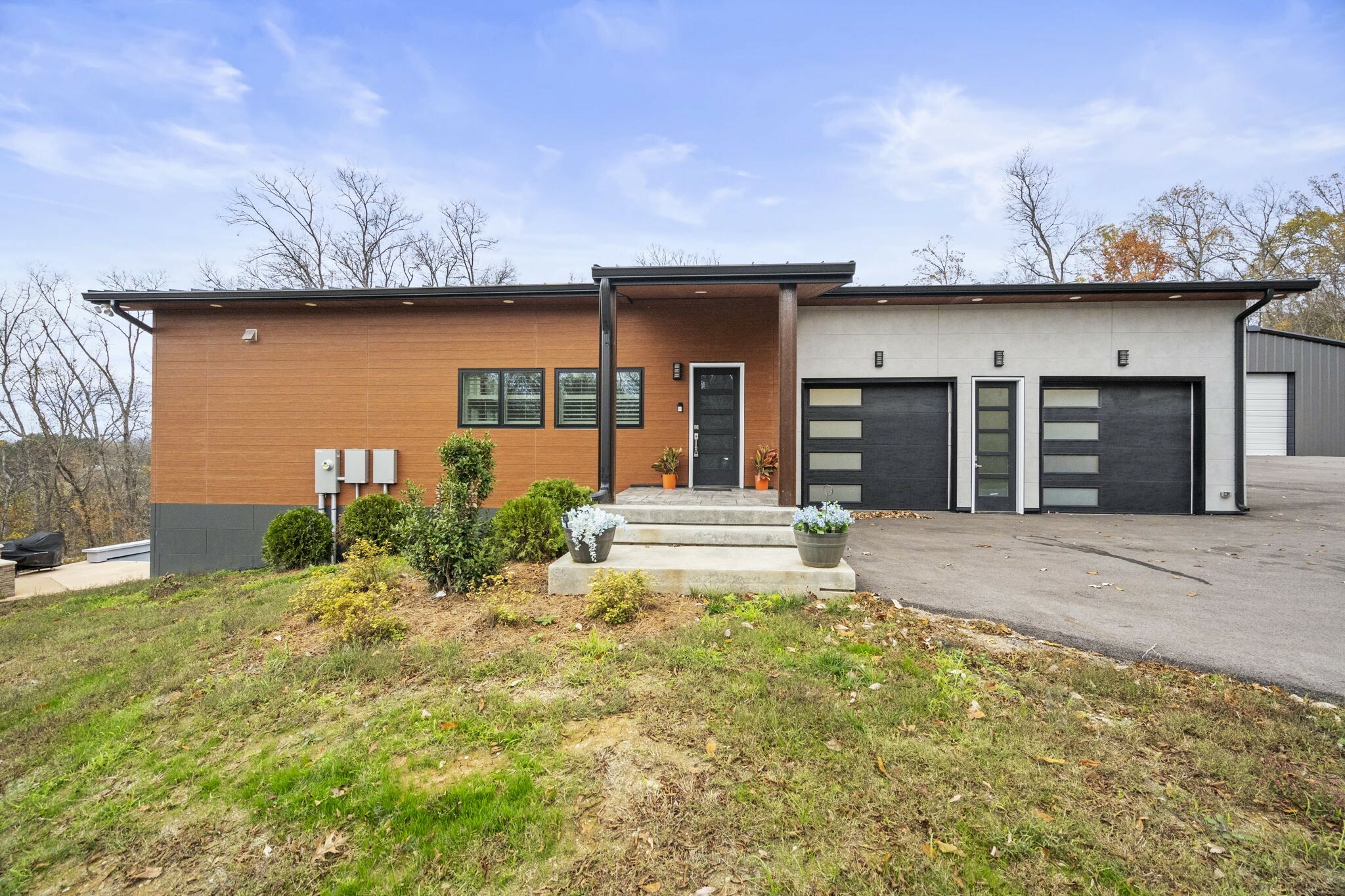 Property Photo:  349 Chipman Rd  TN 37022 