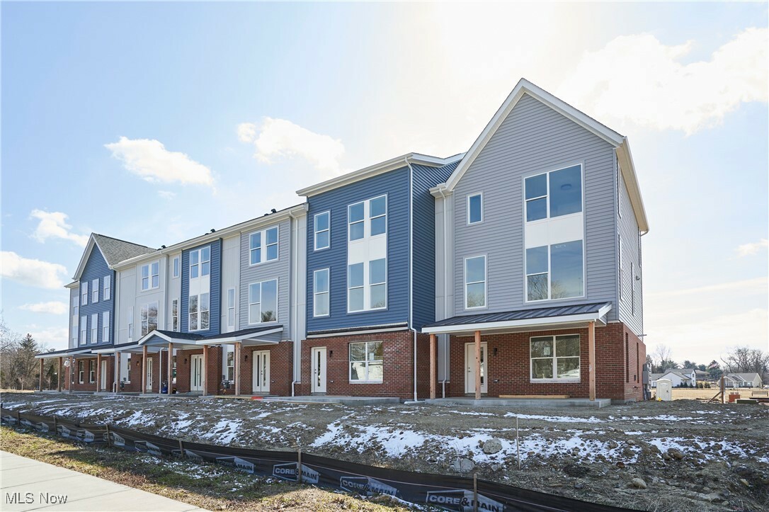 600 Mull Avenue 10  Akron OH 44313 photo