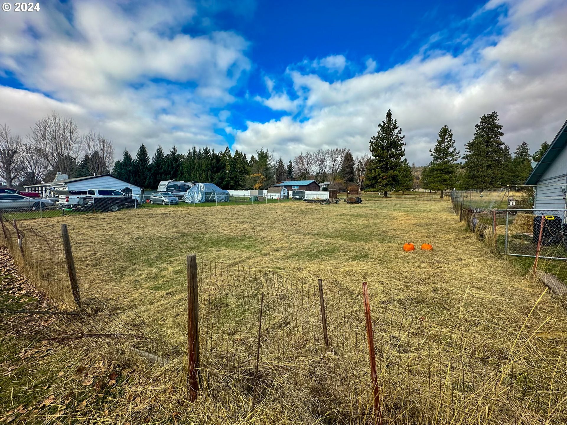 Property Photo:  NE High St  WA 98620 