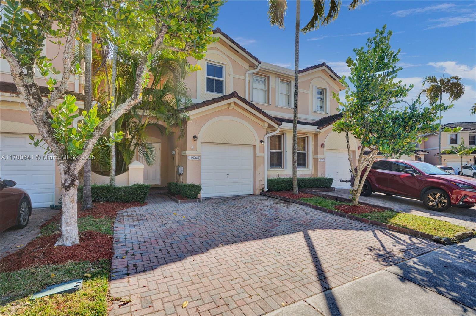 Property Photo: 12564 SW 121st Way FL 33186