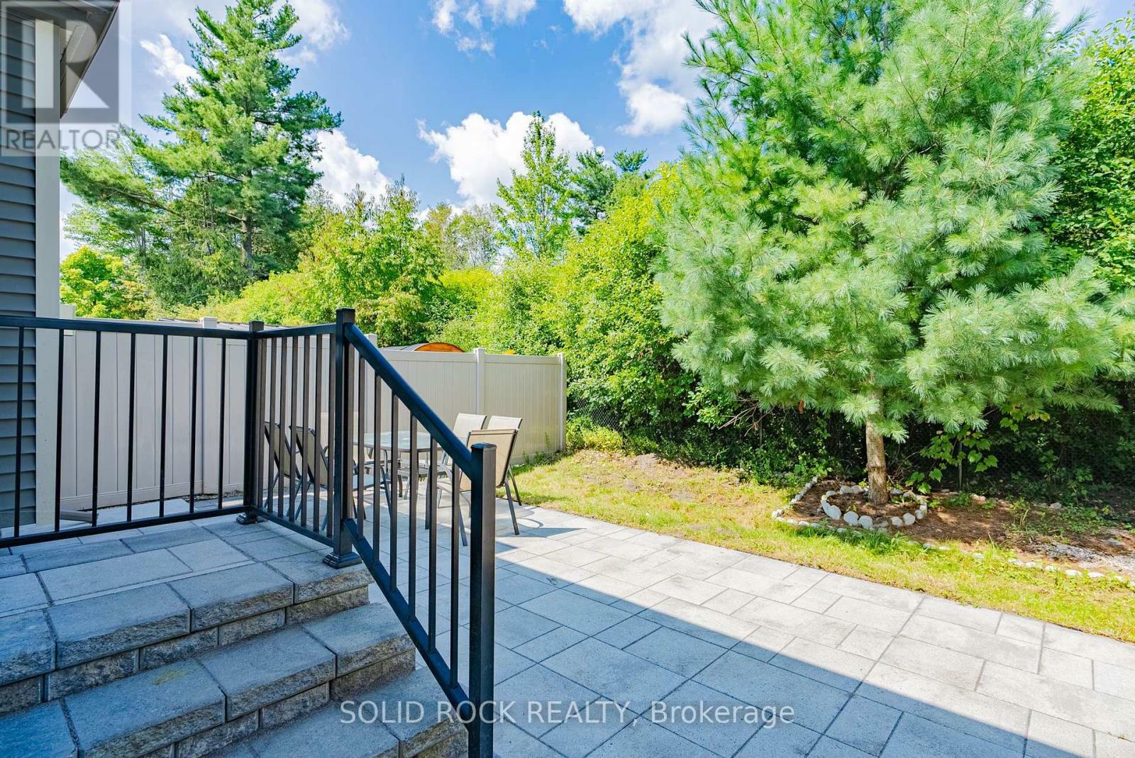 Property Photo:  171 Highbury Park Drive  ON K2J 5Y1 