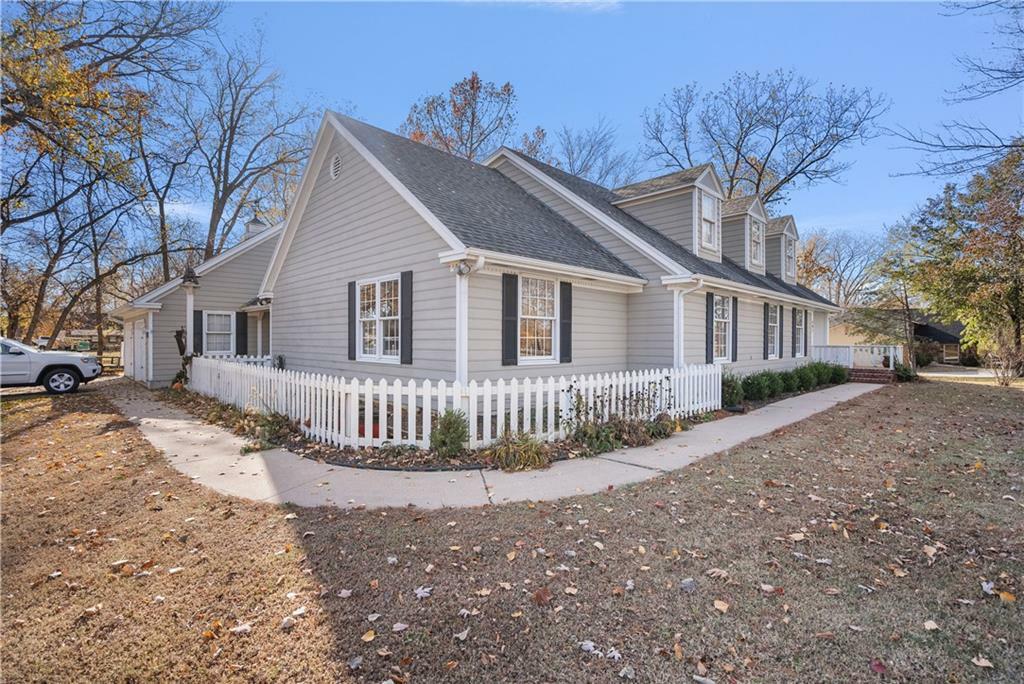 Property Photo:  401 Taylor Road  KS 67301 