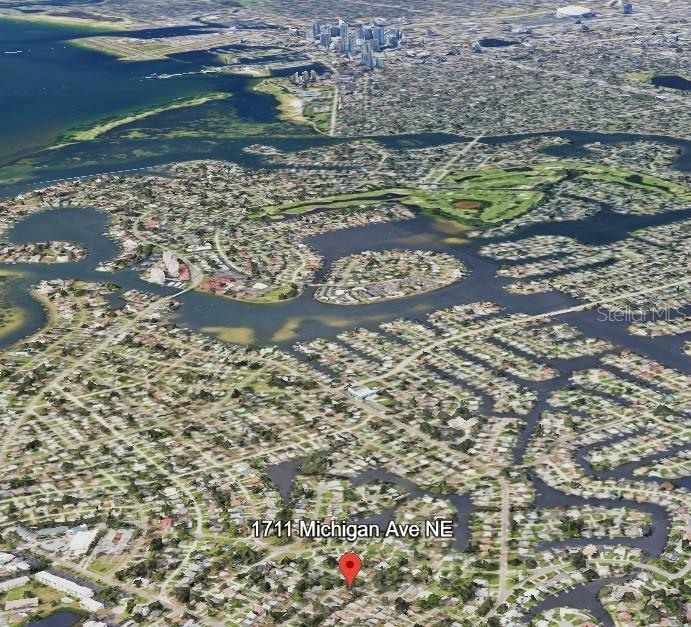 Property Photo:  1711 Michigan Avenue NE  FL 33703 