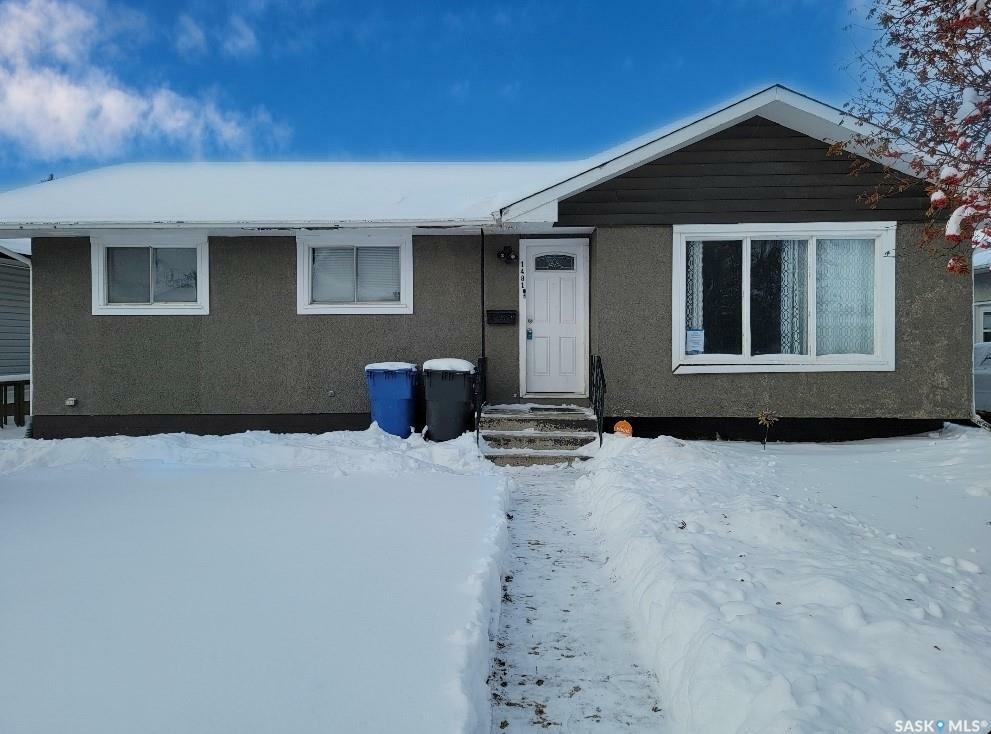 Property Photo:  1481 109th Street  SK S9A 2G2 