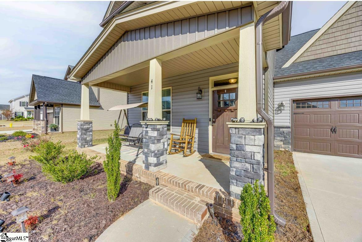 Property Photo: 41 Cane Hill Drive SC 29673