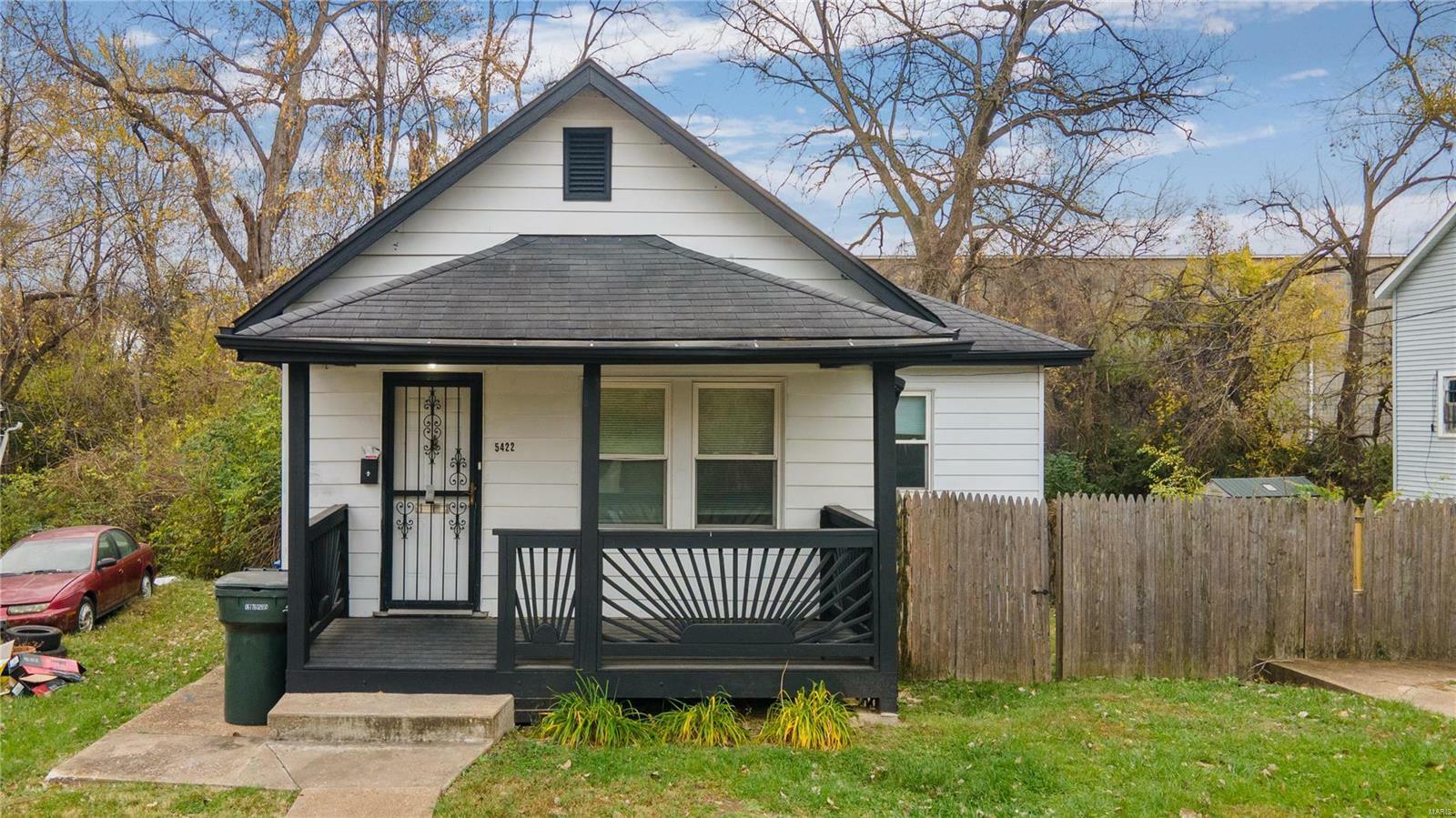 Property Photo:  5422 Vera Avenue  MO 63115 