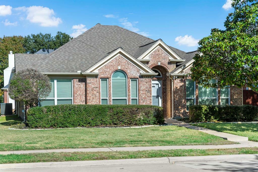 Property Photo:  4245 Sun Creek Court  TX 75093 