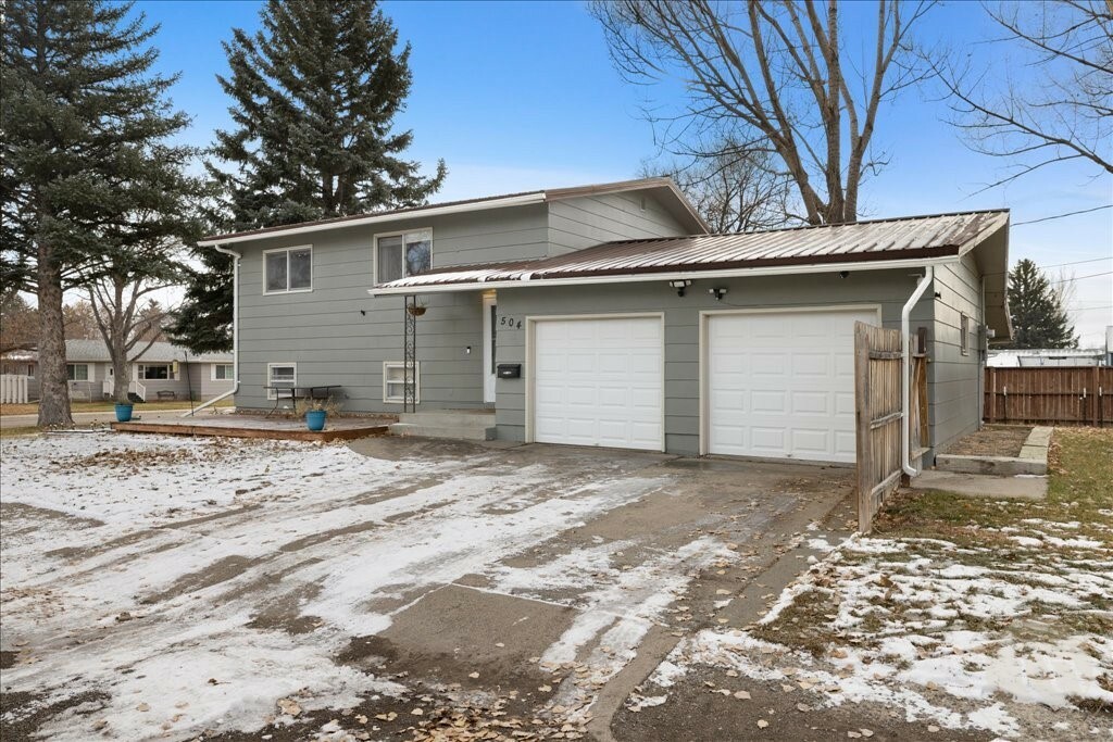 Property Photo:  504 W 8th  MT 59044 